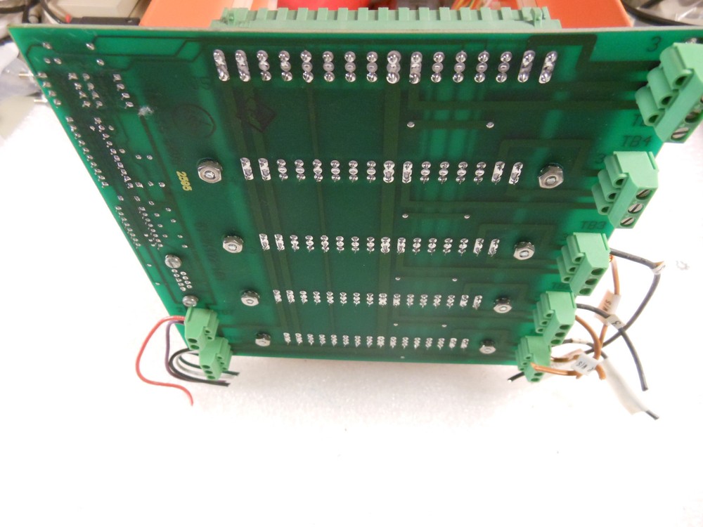Texas Instruments 01-31122-104 Temperature Controller Backplane With Cage