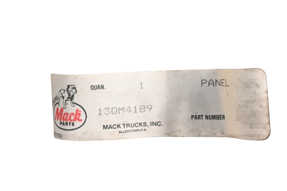 Mack 13QM4189 Black Panel NOS