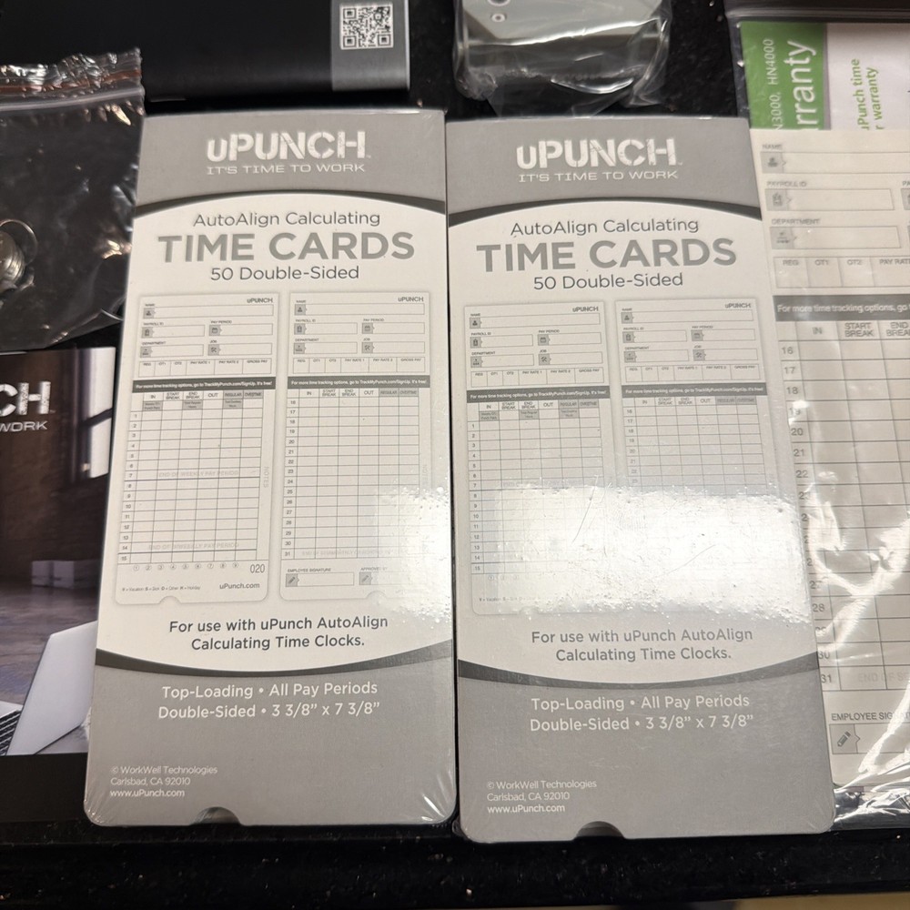 UPUNCH Auto-Align Calculating Time Clock Bundle UB2300 With Time Cards