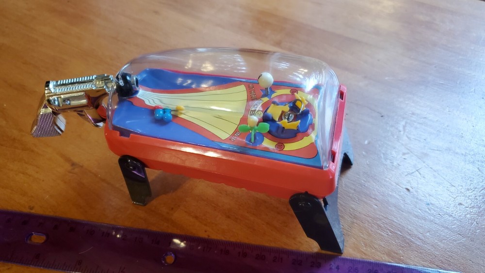 RARE 1998 Basic Fun Electronic Shooting Gallery Toy Tabletop Works Great