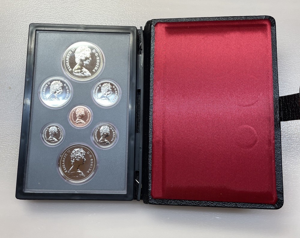 1980 Canada Silver Dollar Proof Set - Polar Bear - All Original Packaging