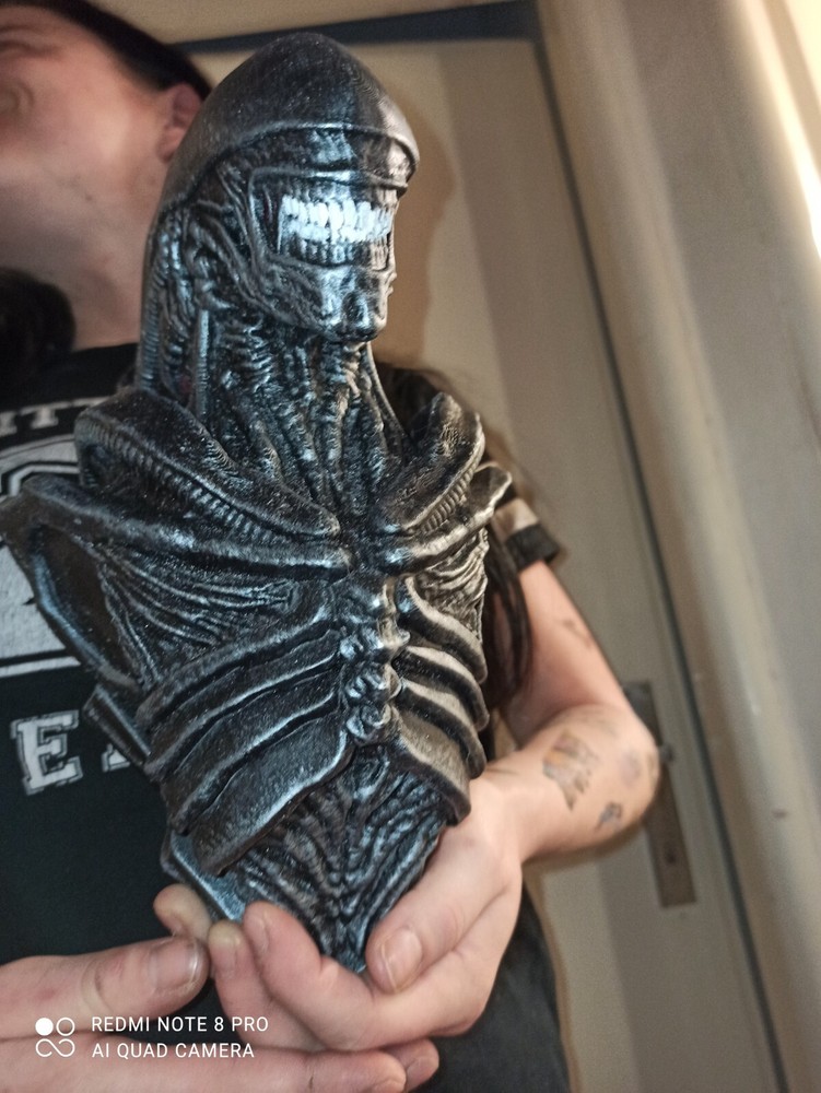 Xenomorph / Alien wall mount , bust / statue , mega size
