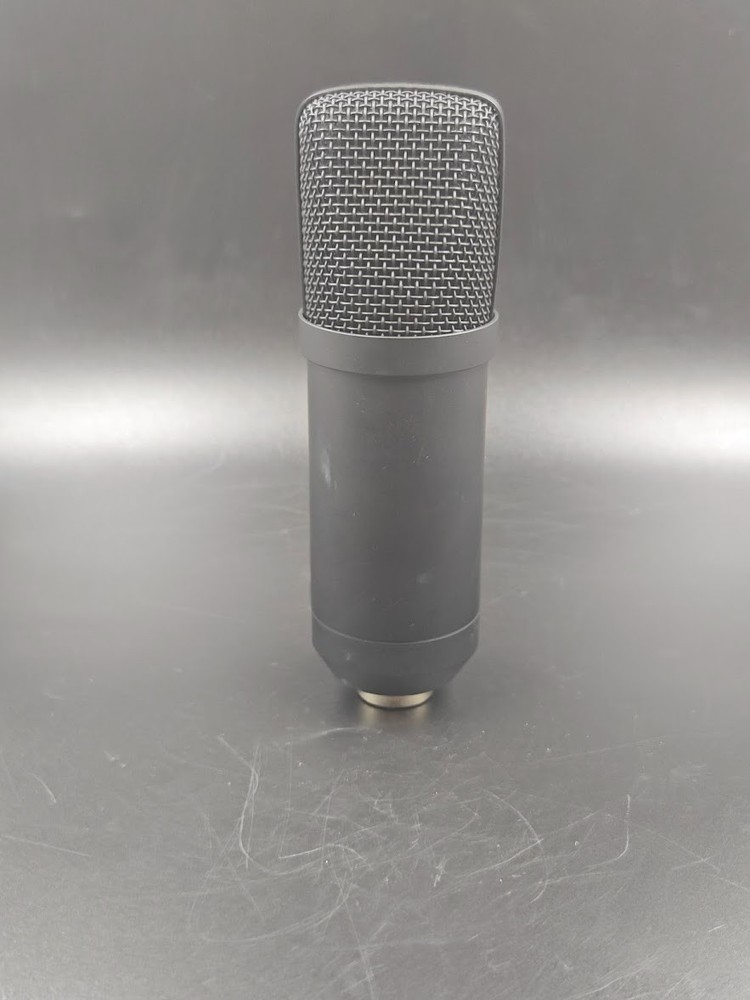 Svive Hydra XLR Studio Microphone Black Used Working