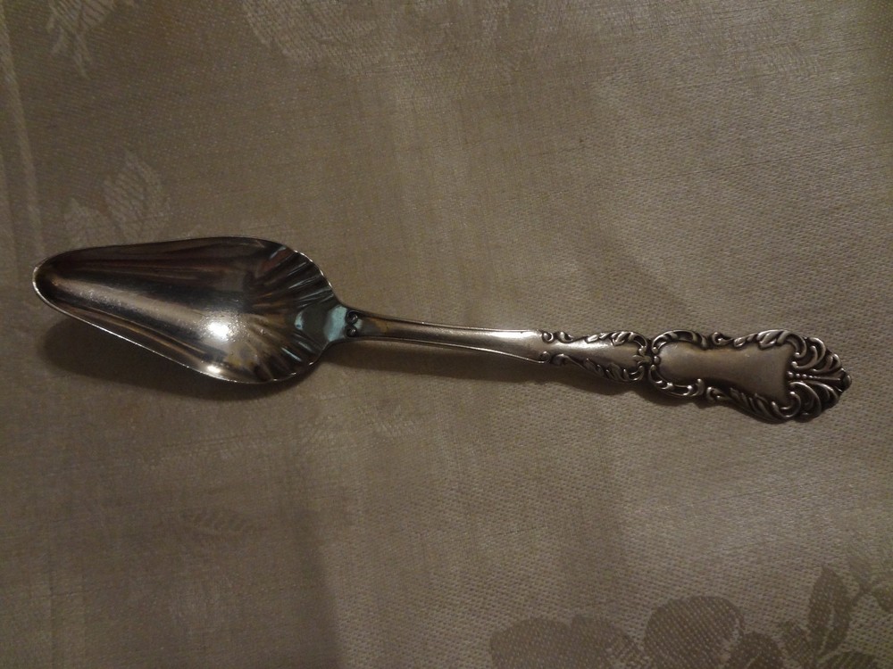 1894 - C.ROGERS & BROS. A1 - REGENT GLASGOW - Fruit Spoon