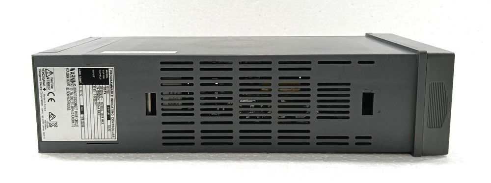 YOKOGAWA ELECTRIC CORPORATION YS1700 PROGRAMMABLE INDICATING CONTROLLER
