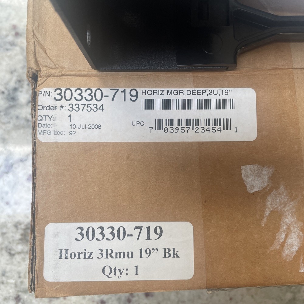 CPI 30330-719 Universal Horizontal Cable Manager Single-Sided