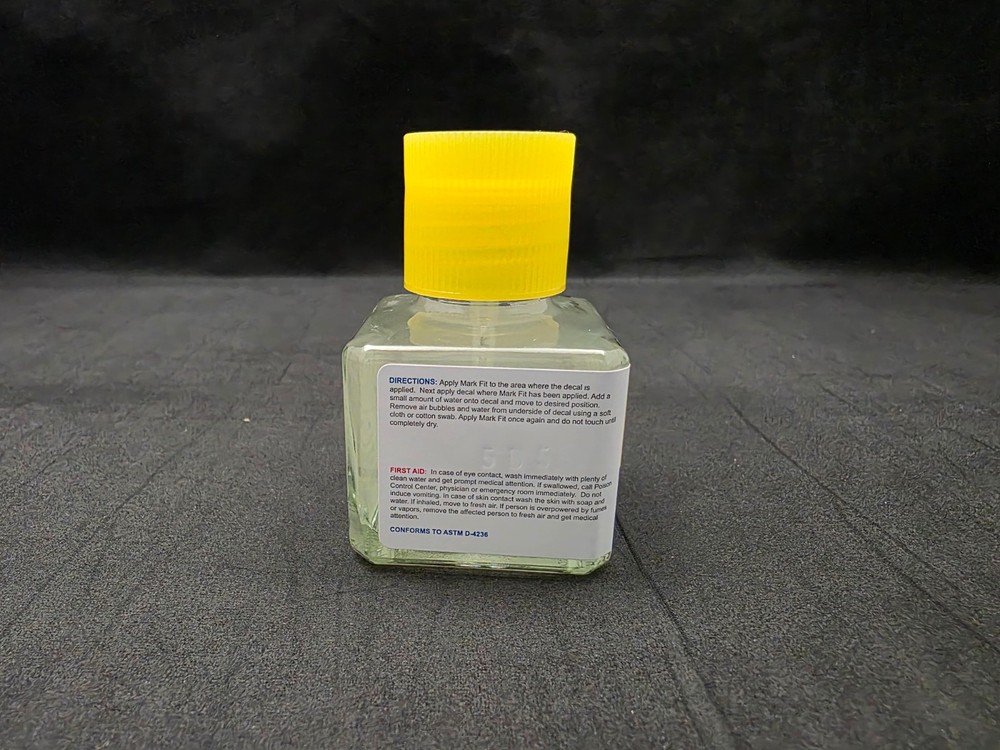Tamiya Mark Fit Strong Decal Solution 40ml bottle 87135