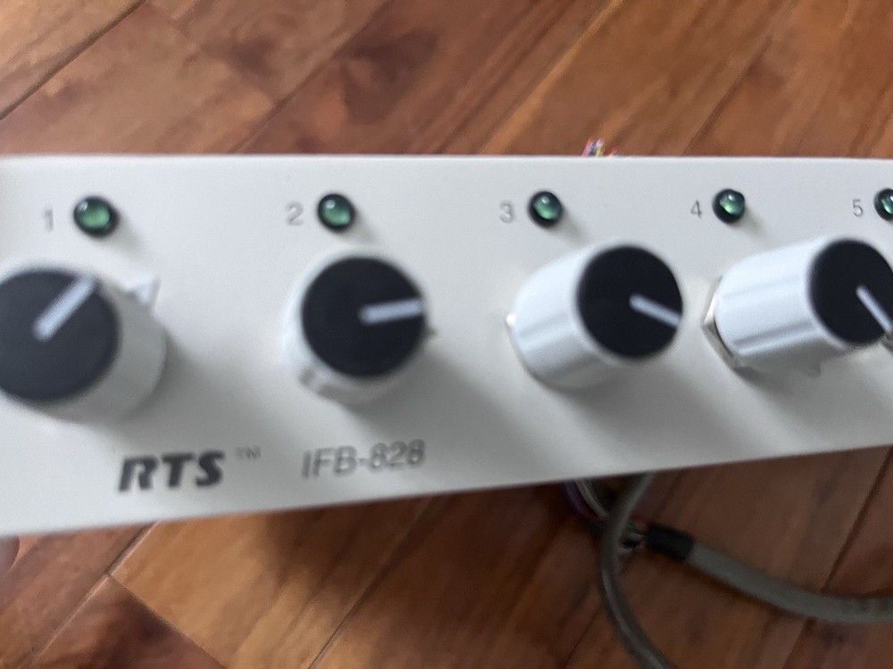 RTS IFB-828 8-channel IFB panel with volume control