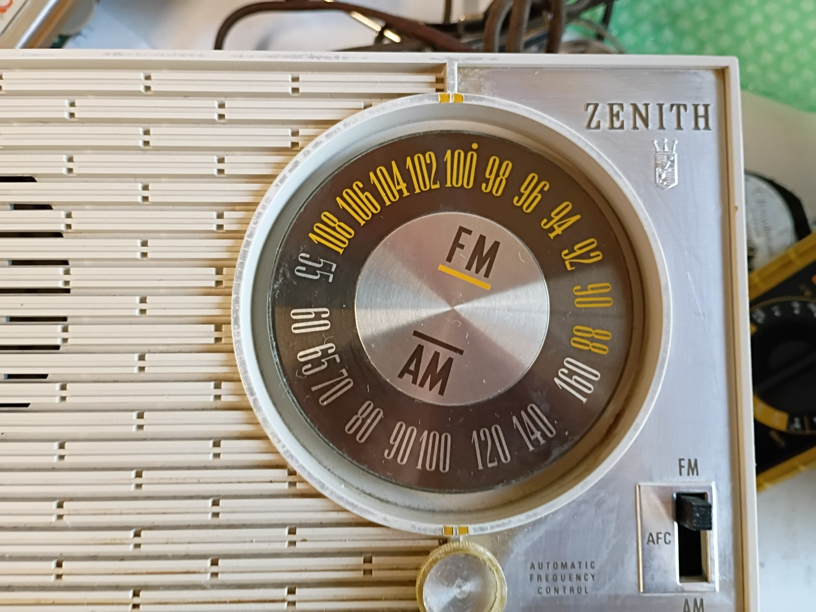 ✨RARE 1969 Zenith Model Z316L AM FM Tube Radio Works Watch The Video Make Offer✨