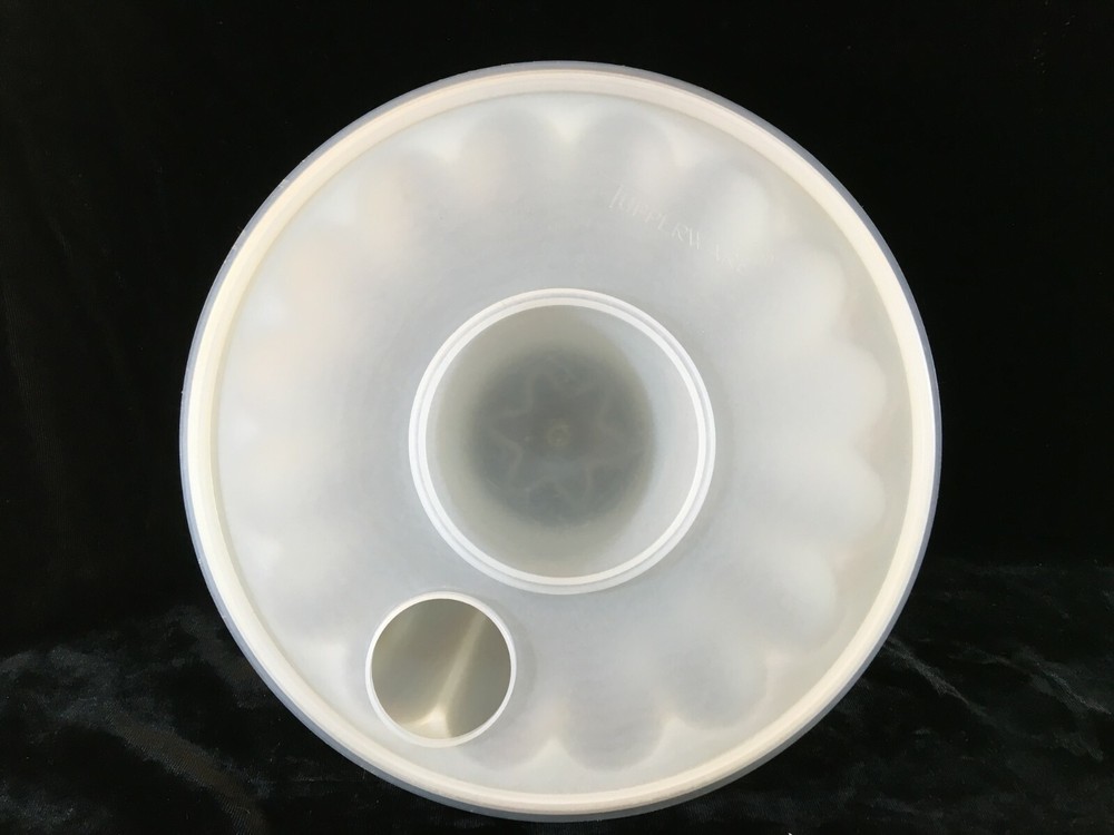 TUPPERWARE PAR-T-JEL Mold Flower