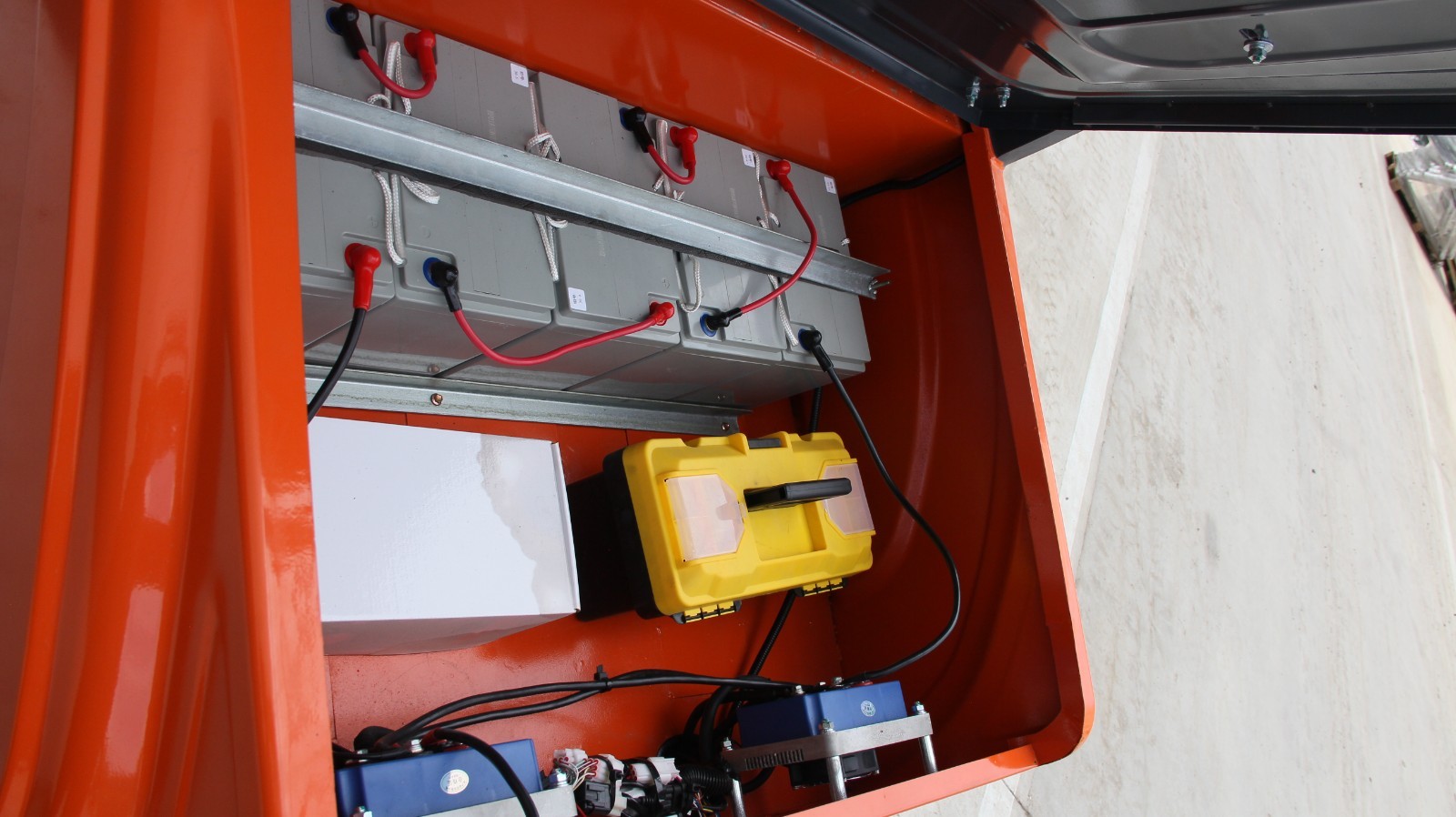 2.5Ton 5500lbs Electric Forklift W/60V 70Ah Charger Lead-acid battery Solid Tire