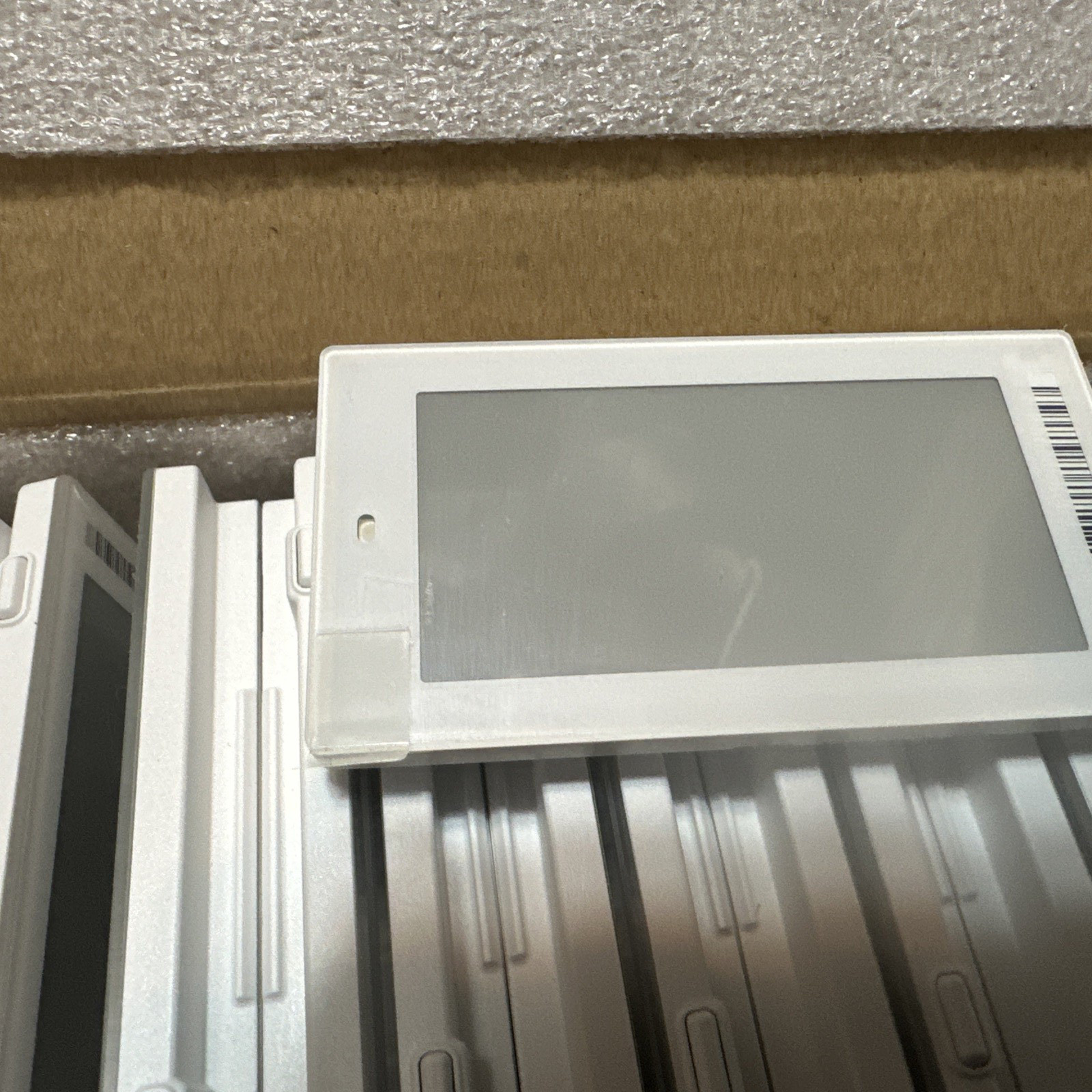 NEW 20 Pieces Solum Electronic Shelf Label 2.6" BWRY Newton Pro EL026F6W4A /NWH