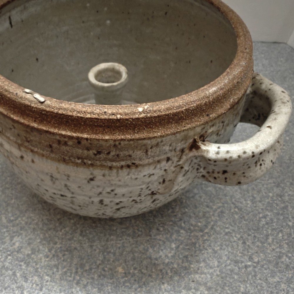 Ceramic Stoneware Central Chimney Steamer Pot