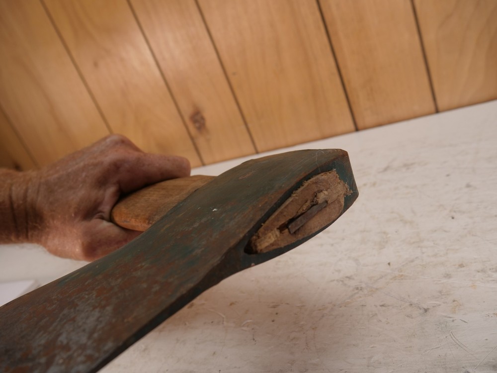VTG 3 1/2 GAMBLES EXPERT) SINGLE BIT AXE 36"