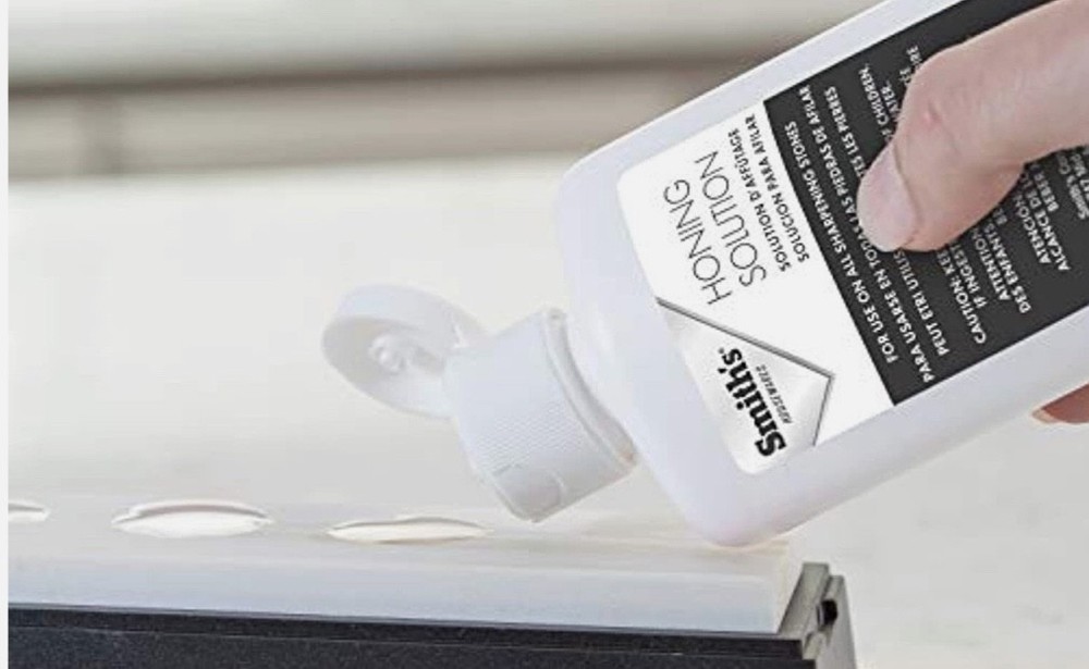 Smith's HON1-4oz Honing Solution, White