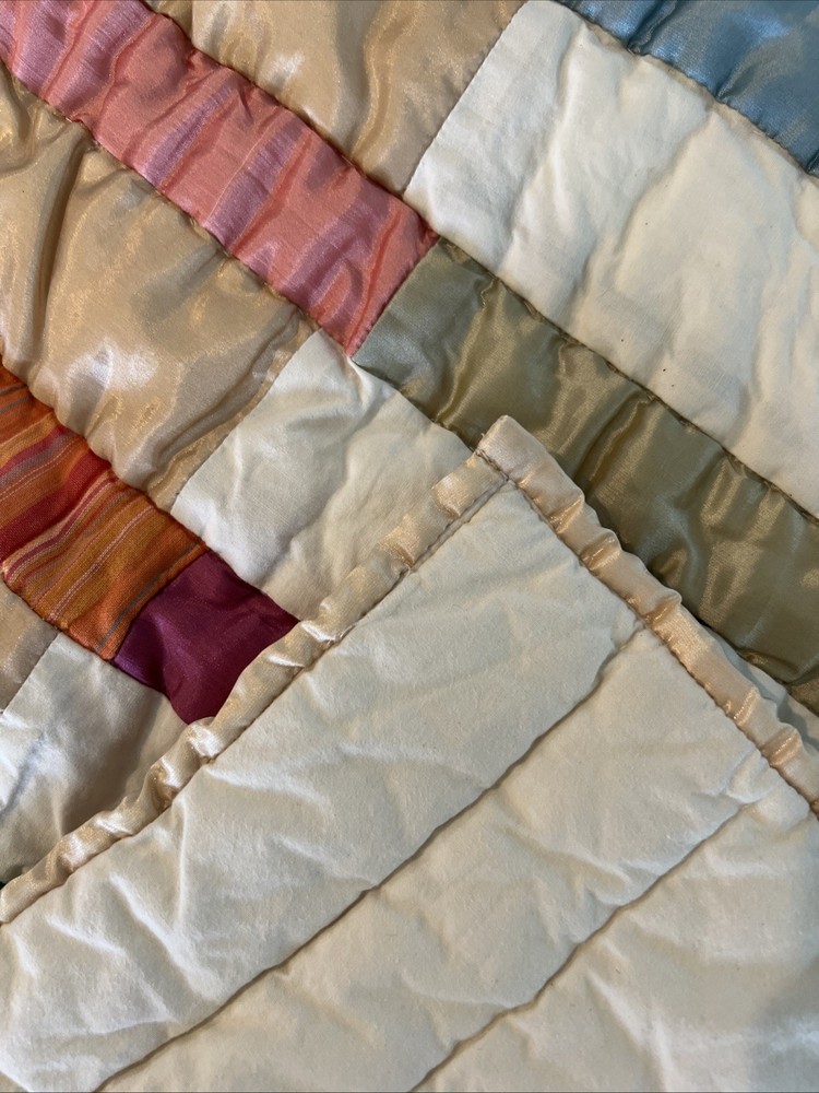 Quilt Queen Size 78’’ 87’’ Multicolor Stripe Design
