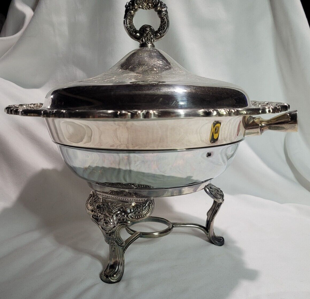 Oneida USA Silver Plated Chafing Dish 4 Piece Set
