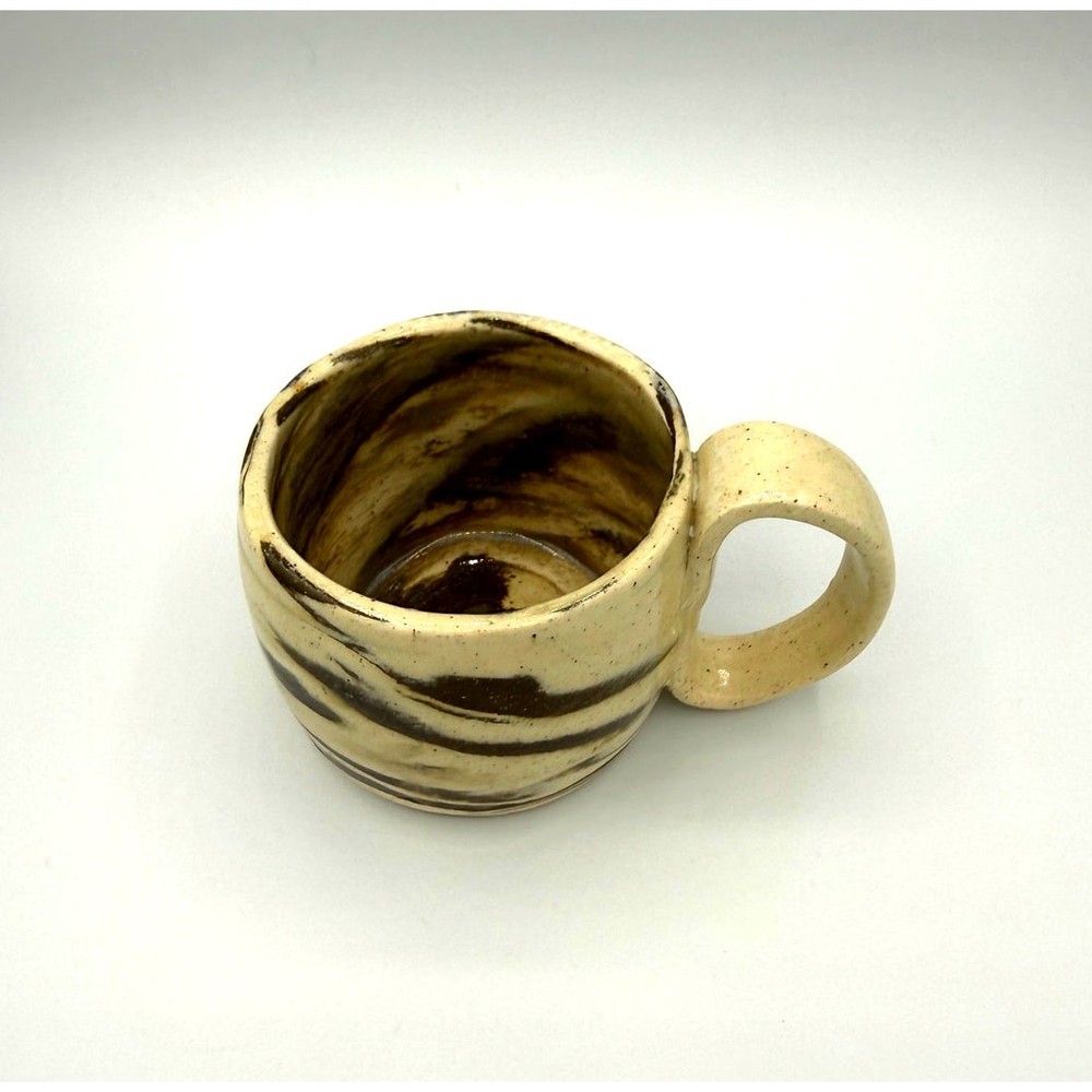 ☕ Handmade Studio Pottery Mug – Wheel-Thrown Ceramic - Signed KA