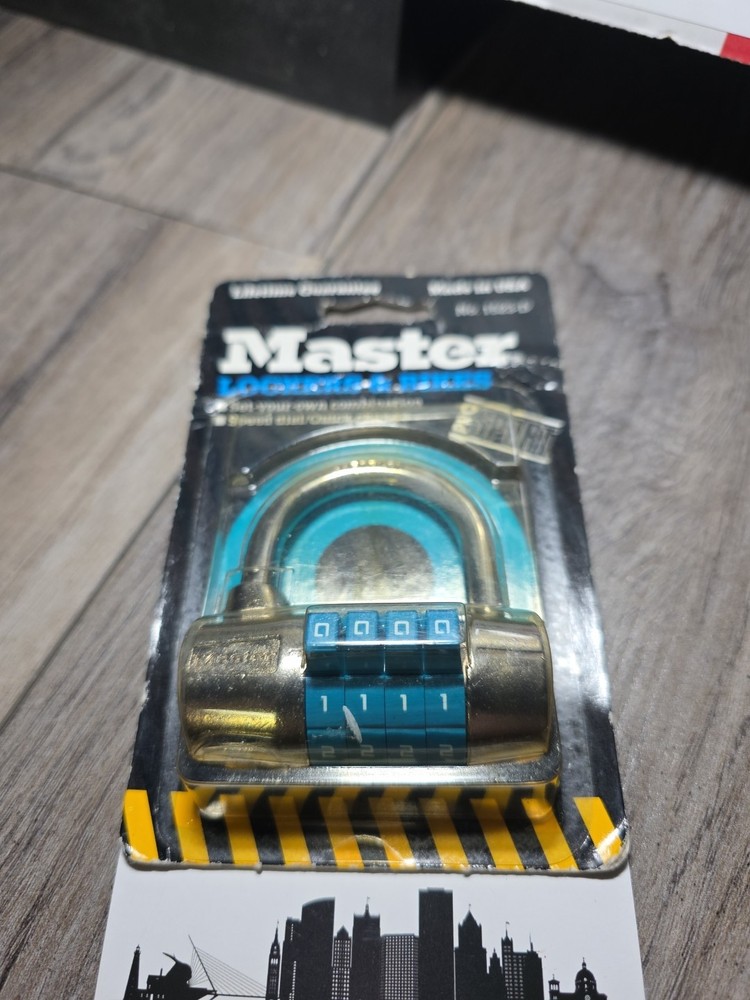 Master Lock 1 in, 4 Level Security (1523-D)