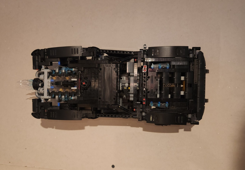 Lego Technic THE BATMAN Batmobile 42127 Mall Mount Display Bracket | Horizontal