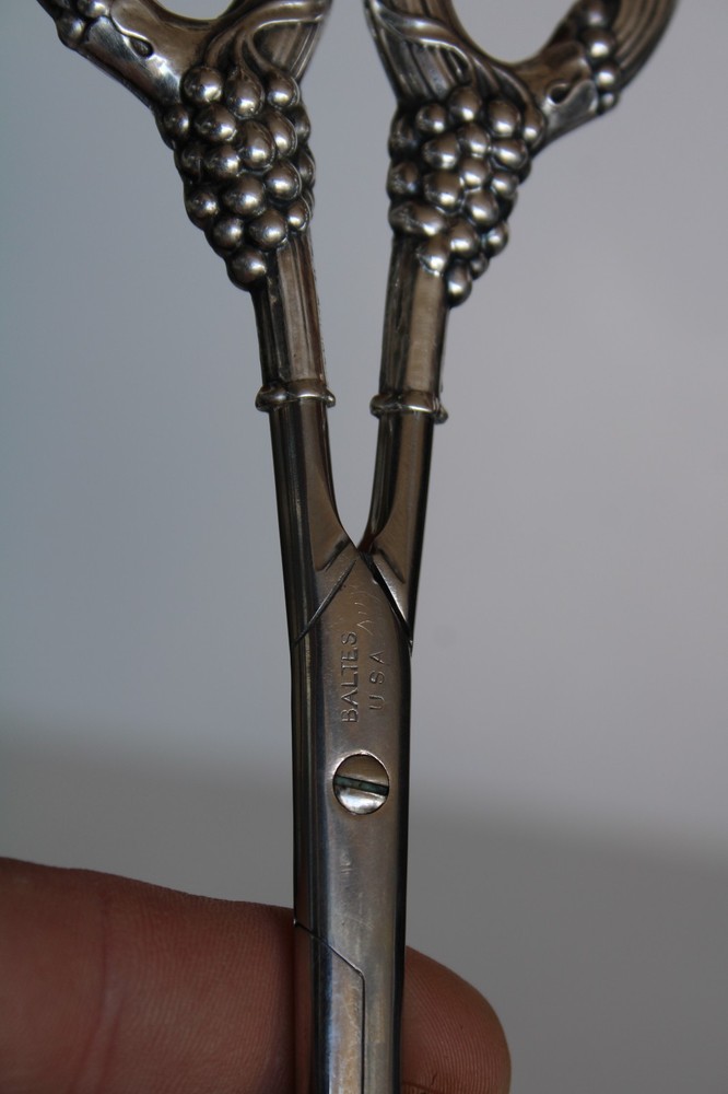 Antique Baltes Repousse Sterling Silver Grape Shears (Excellent)