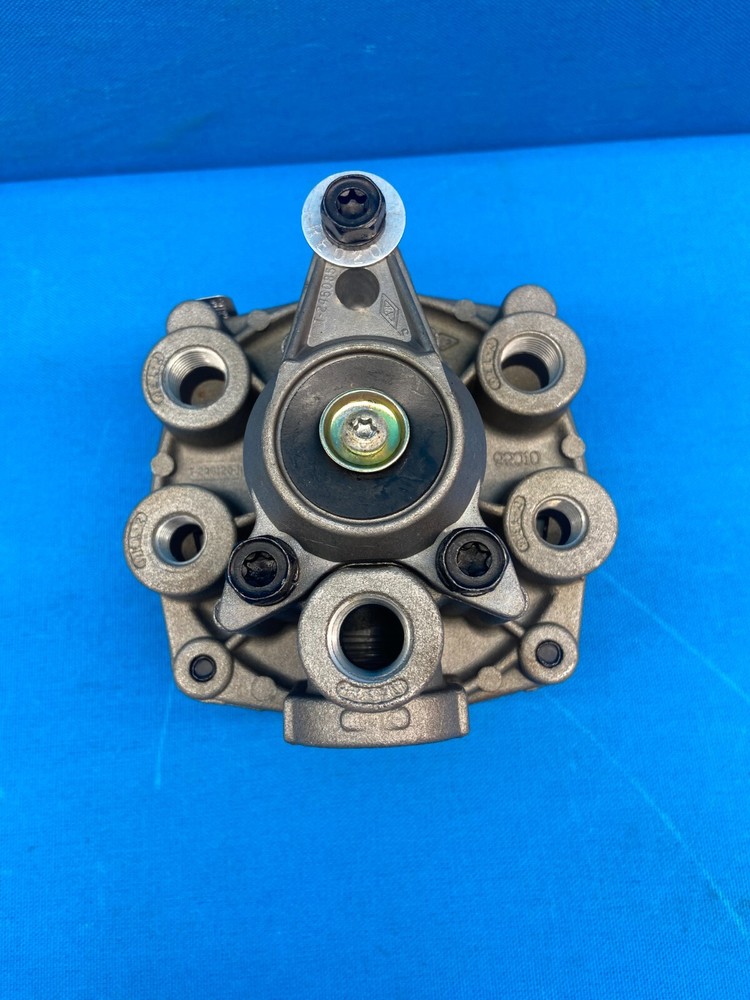 Bendix 281865 RE-6 Relay Emergency Valve