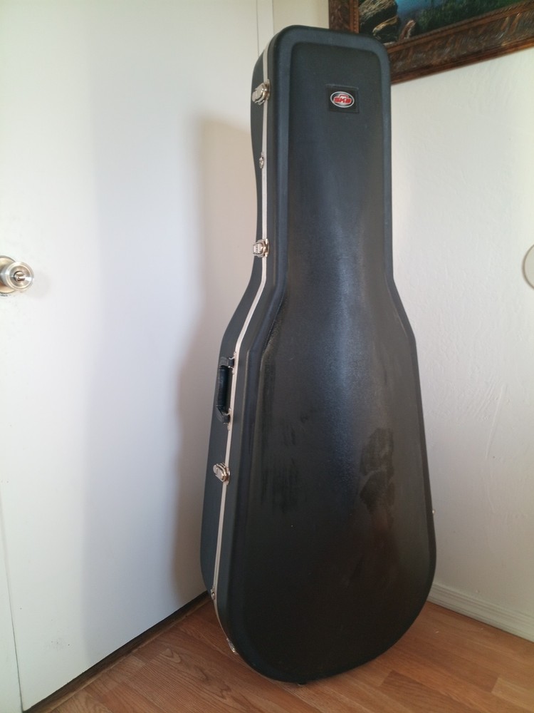 cello 4/4 used with hard case