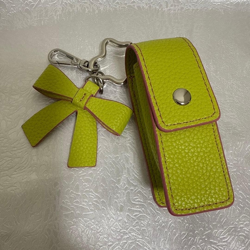 poppy Charm lip case