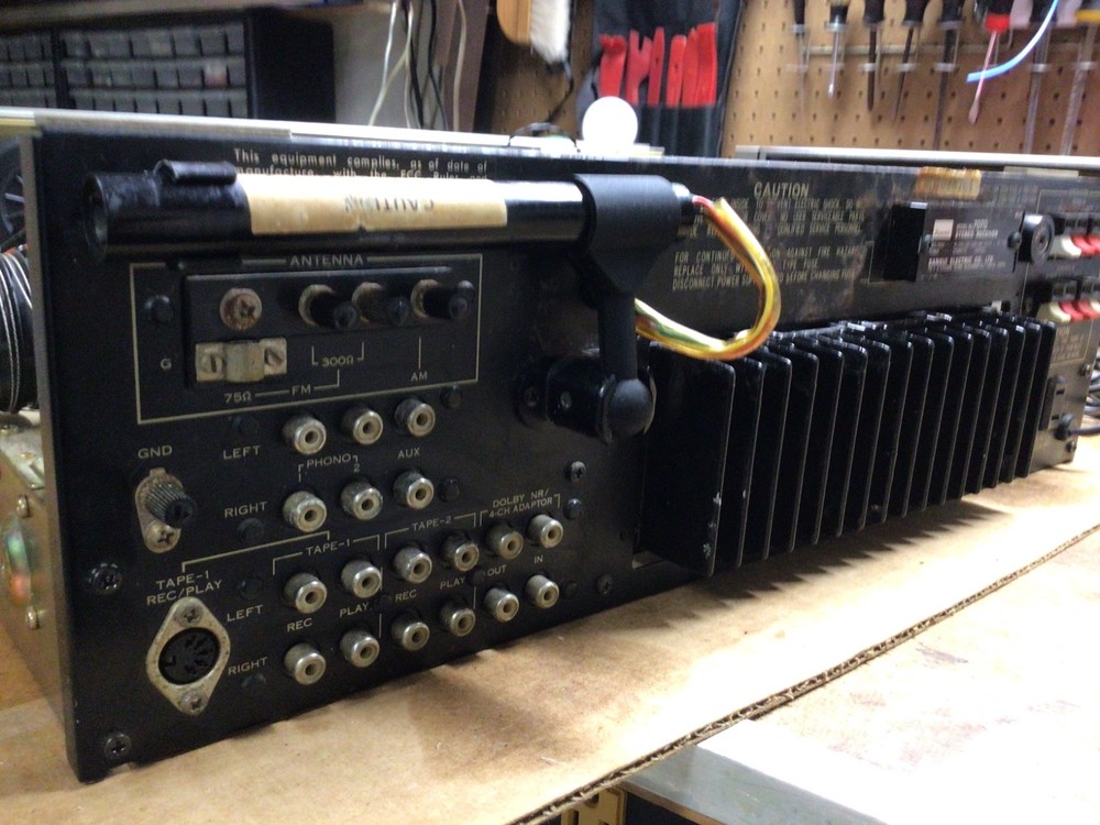 Sansui 7070 stereo receiver