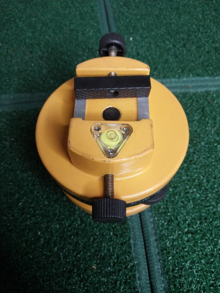Urban Gorilla Rotating Leveling Base Surveyor Tool BASE ONLY