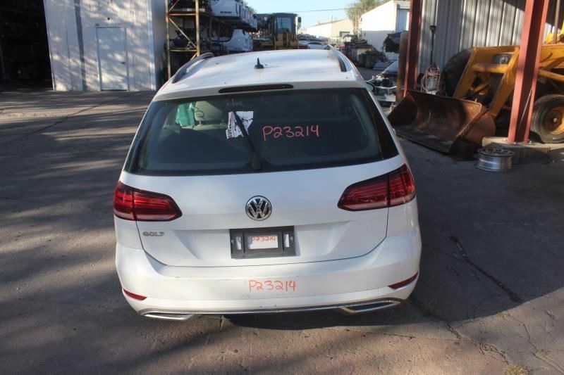 GOLF 2019 Camera/Projector 579222