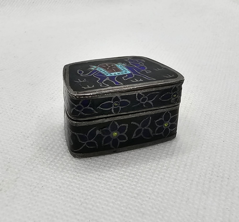 Vintage Small Silver Box Enamel 925