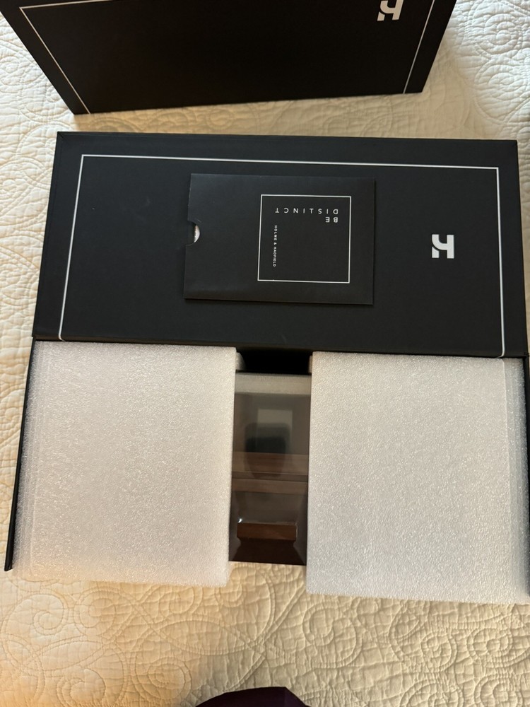 Holme & Hanfield Watch Deck