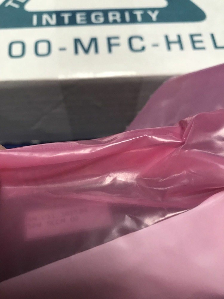 Unit UFC-1200A Mass Flow Controller, O2, 500 SCCM, Used