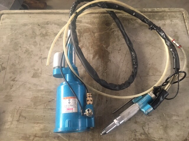 Lobster ARV-025M Rivet System