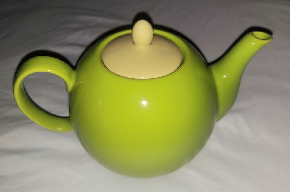 Classic Sienna Tea Set