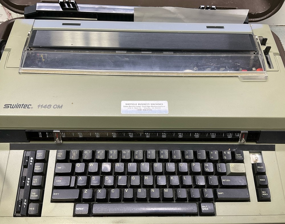 Swintec 1146 CM Electric Typewriter