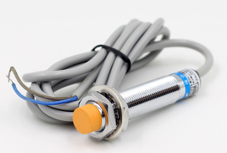 1PC New Chiib LJ12A3-4-Z/DX LJ12A34Z/DX Proximity Sensor Free Ship