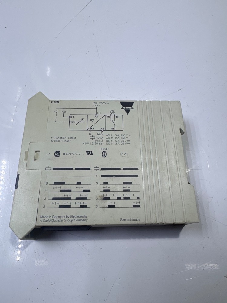 USED CARLO GAVAZZI EMBCT23 MULTI TIMER