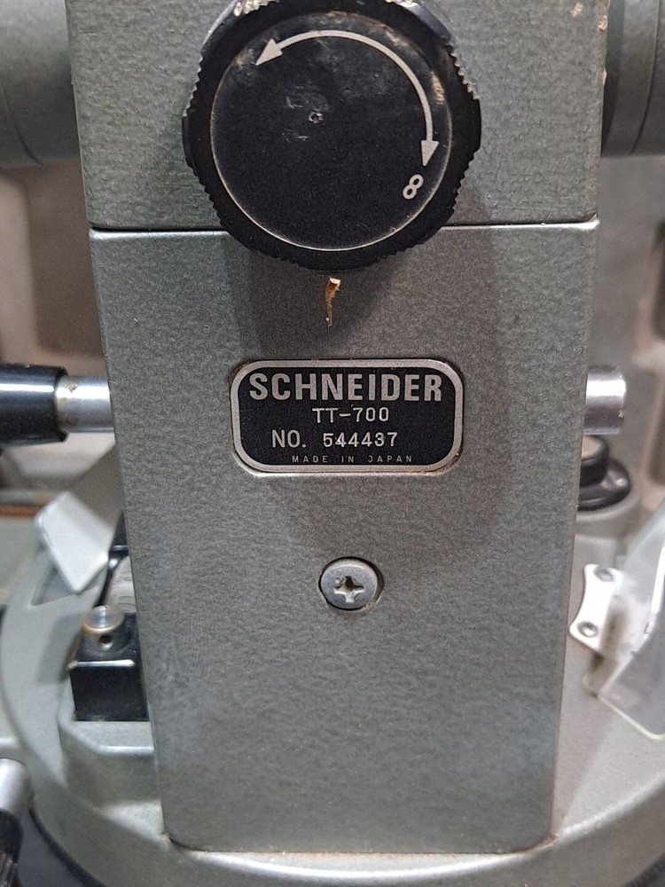 SCHNEIDER TT-700 Engineers Optical Plummet Transit with Case NICE