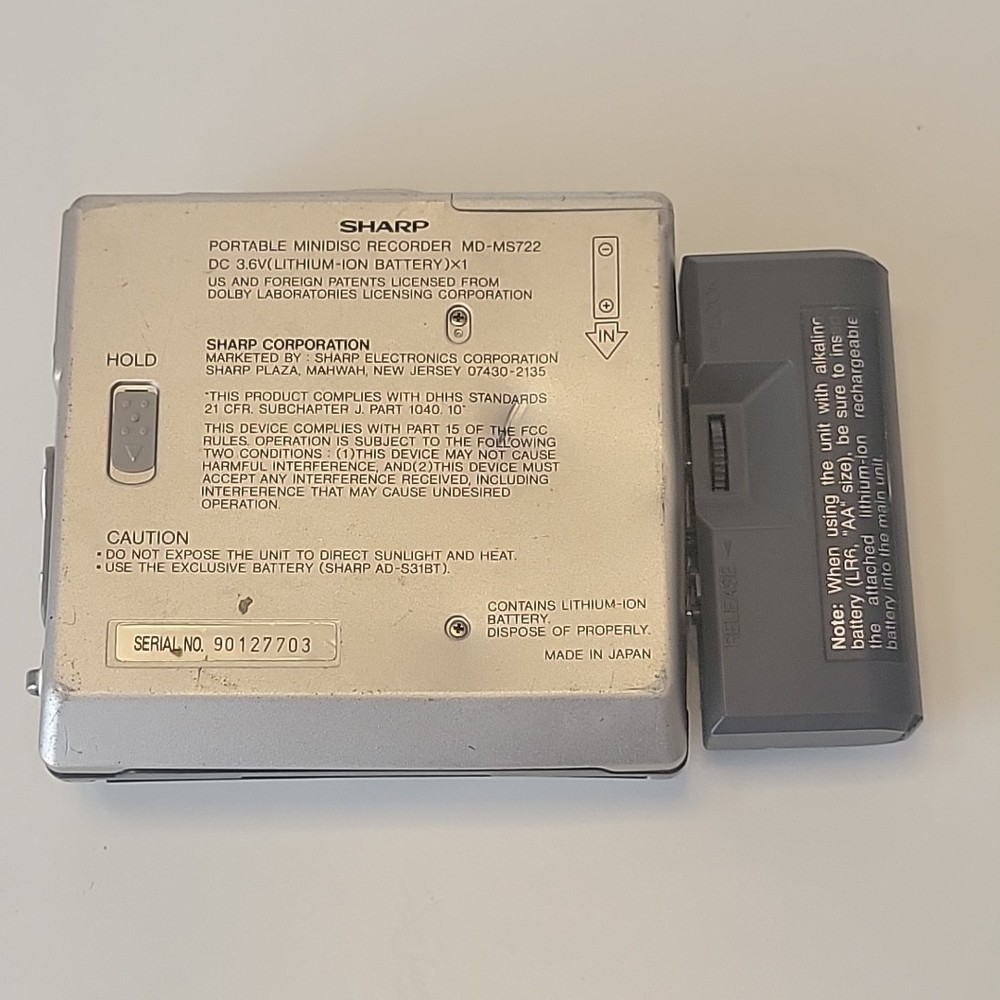 Sharp MD-MS722 Portable Minidisc Recorder Player W/ External Battery READ