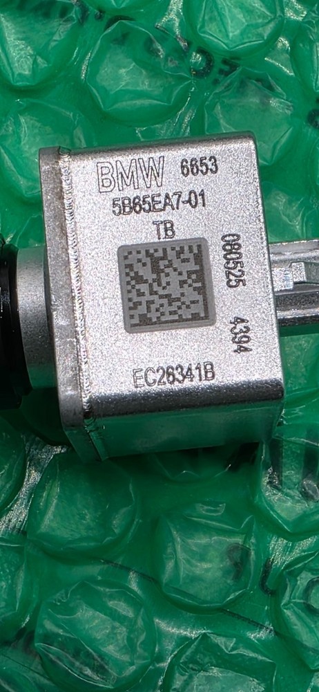 66535B65EA7 NEW OEM BMW CAMERA