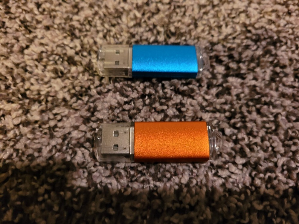 FreeDOS 1.2 Bootable or Installable MS DOS Compatible OS 16G USB Stick