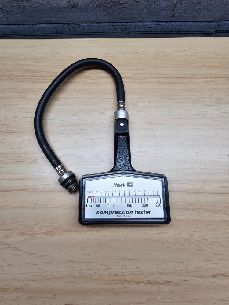 VTG HAWK DELUXE COMPRESSION TESTER W/INSTRUCTIONS