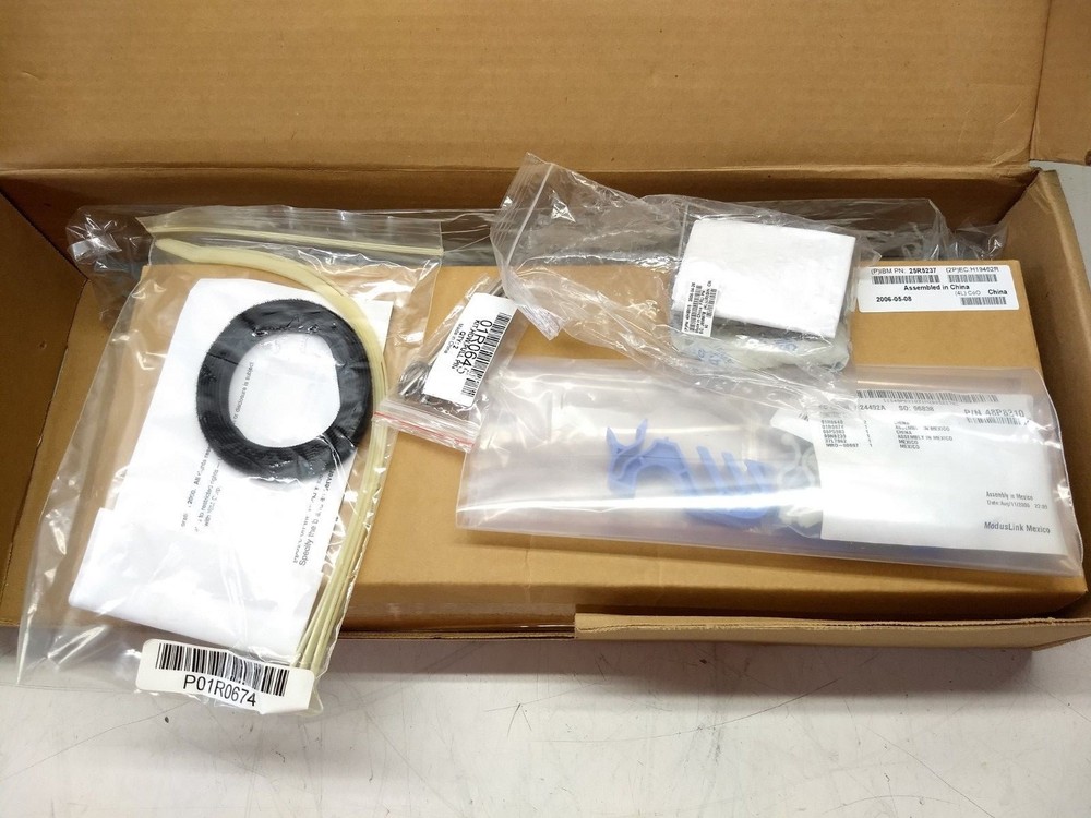 NEW: IBM Cable Management Arm 25R5237