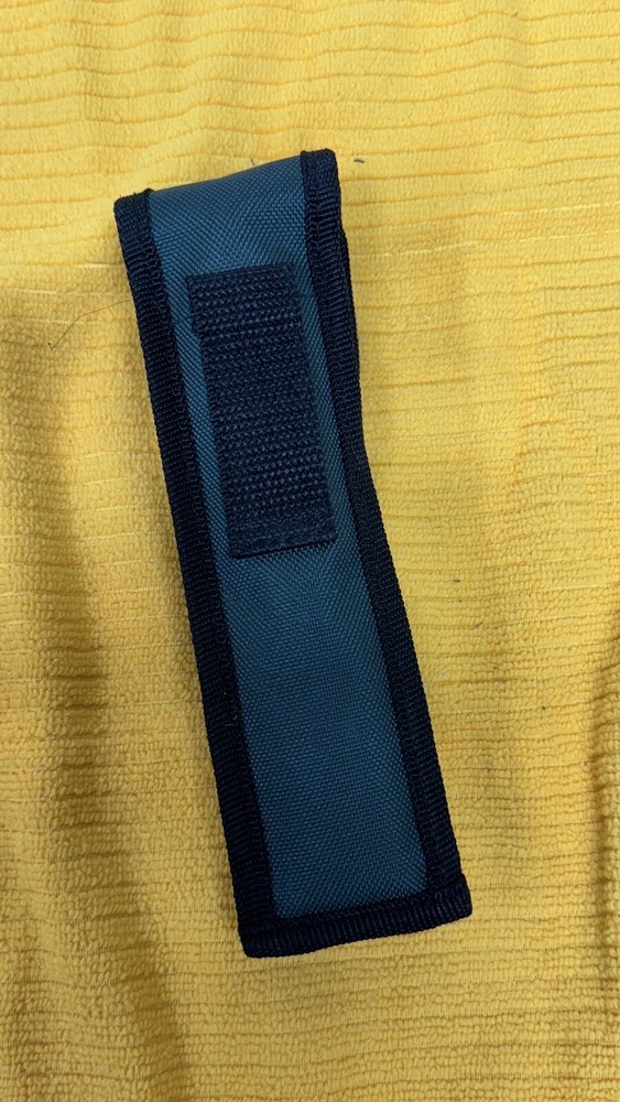 Extech Instruments Model MO100 Pocket Moisture Meter W/ Case Works Great 🔥🔥