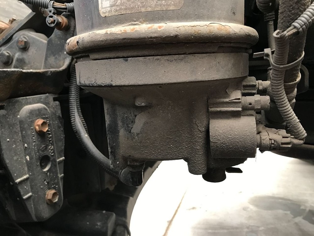 Bendix AD-IP Air Dryer - Used