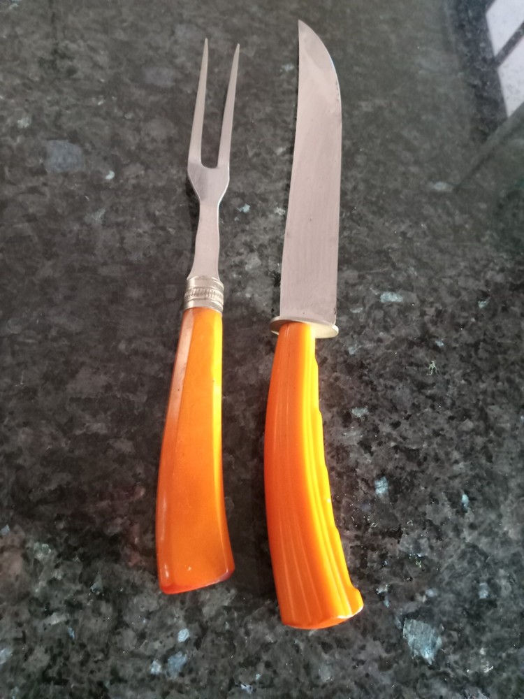 BUTTERSCOTCH BAKELITE SERVING LARGE FORK & KNIFE