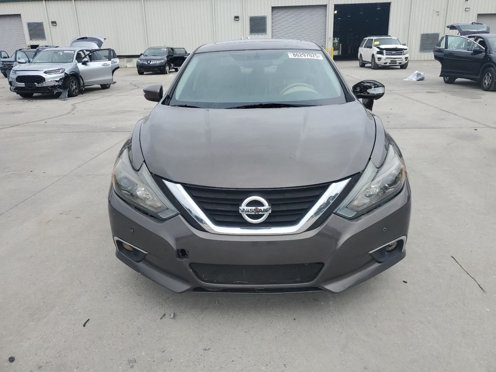 ALTIMA 2017 Glove Box 4910237