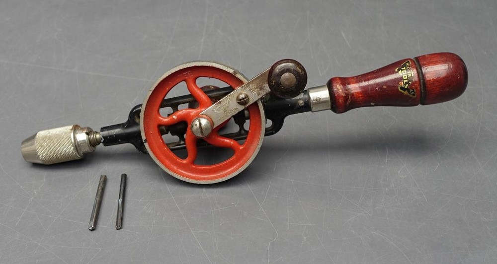 Millers Falls Manual Drill Tool Egg Beater No. 5 Handle Compartment Holds Bits